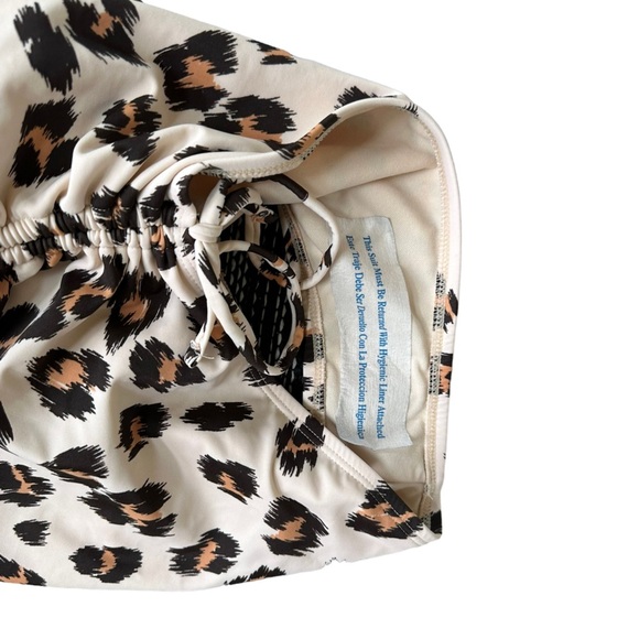 Kona Sol Tortoise Ring One Piece Swimsuit Animal Cheetah Print Size: M NWT - Picture 11 of 13